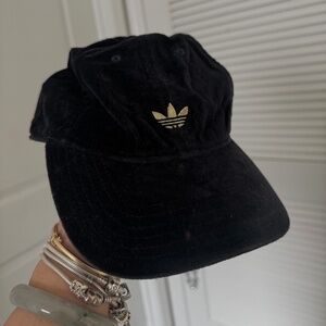 ADIDAS HAT 3X1 BLUE, WHITE AND JEAN